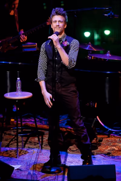 Gavin Creel Photo