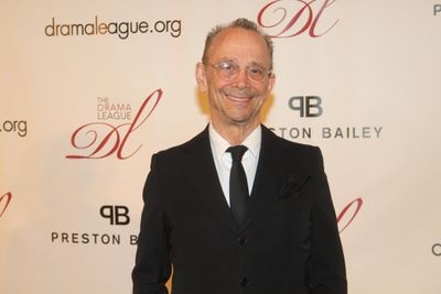 Joel Grey Photo