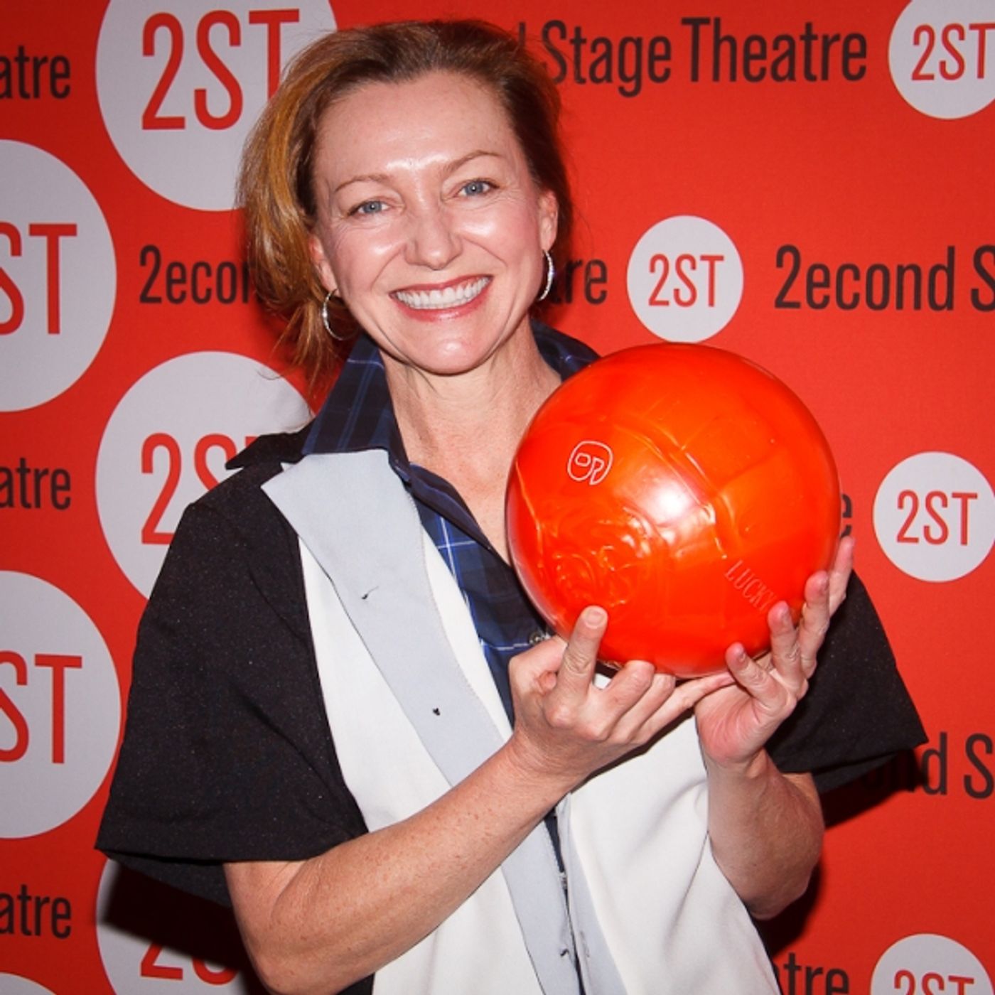 Photo Coverage: Alec Baldwin, Bobby Cannavale & More Come out for Second Stage Bowling Benefit!  Image