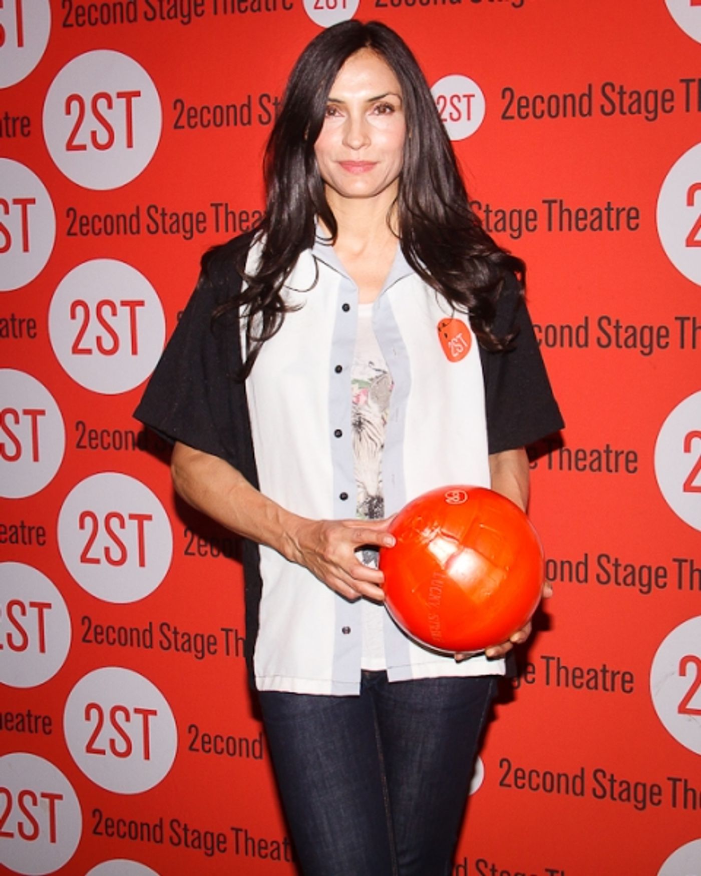 Photo Coverage: Alec Baldwin, Bobby Cannavale & More Come out for Second Stage Bowling Benefit!  Image