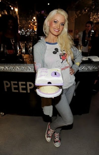 Holly Madison Photo