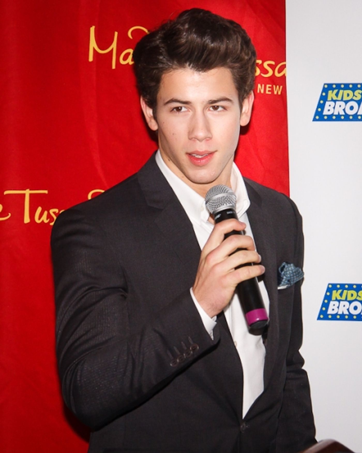 Photo Coverage: Nick Jonas Hosts KIDS NIGHT ON BROADWAY Fan Party  Image