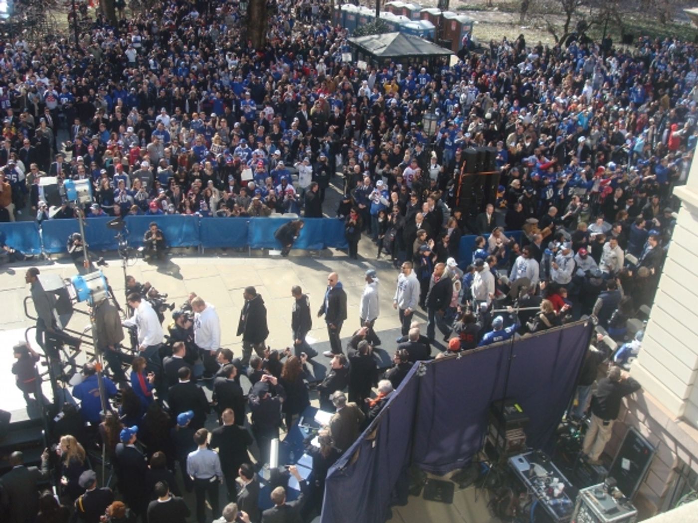 Photo Flash: Go Giants! ROCK OF AGES Plays the Super Bowl Parade!  Image