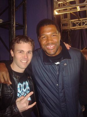 Tony and Michael Strahan @ BroadwayWorld Tony and Michael Strahan Photo