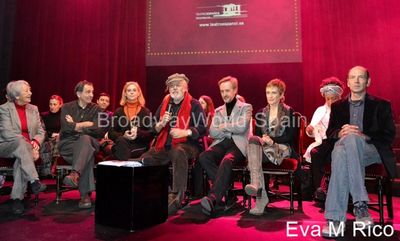 La troupe (de ida a dcha): AsunciÃ³n Balaguer, Pep Molina, Vicky PeÃ±a, Mario Gas Photo