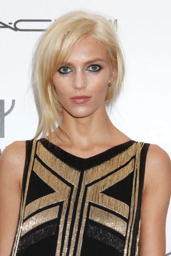 Anja Rubik Photo