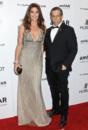 Cindy Crawford and Kenneth Cole @ BroadwayWorld Cindy Crawford and Kenneth Cole Photo