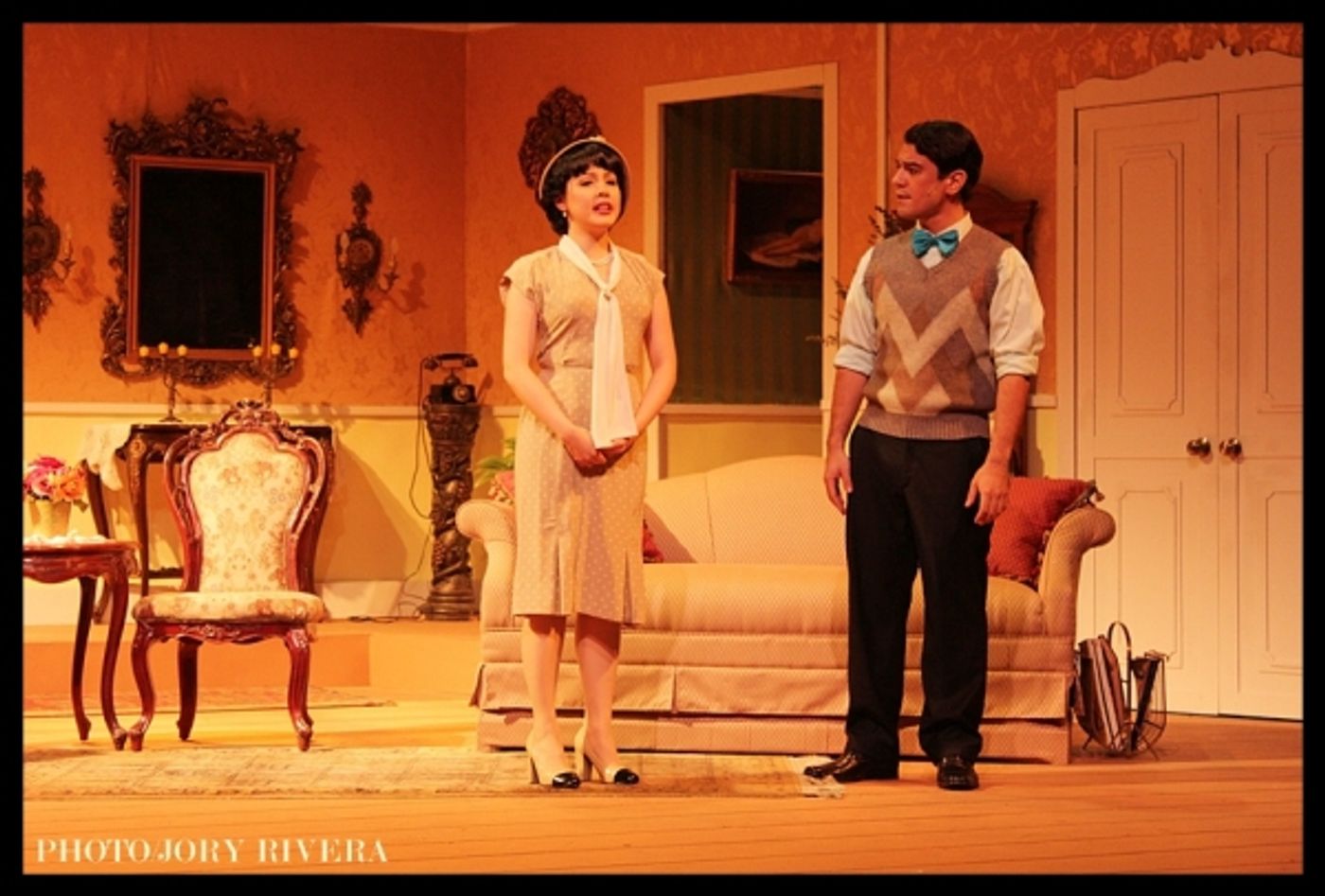 Photo Flash: Ken Ludwig’s LEADING LADIES Opens In Manila  Image