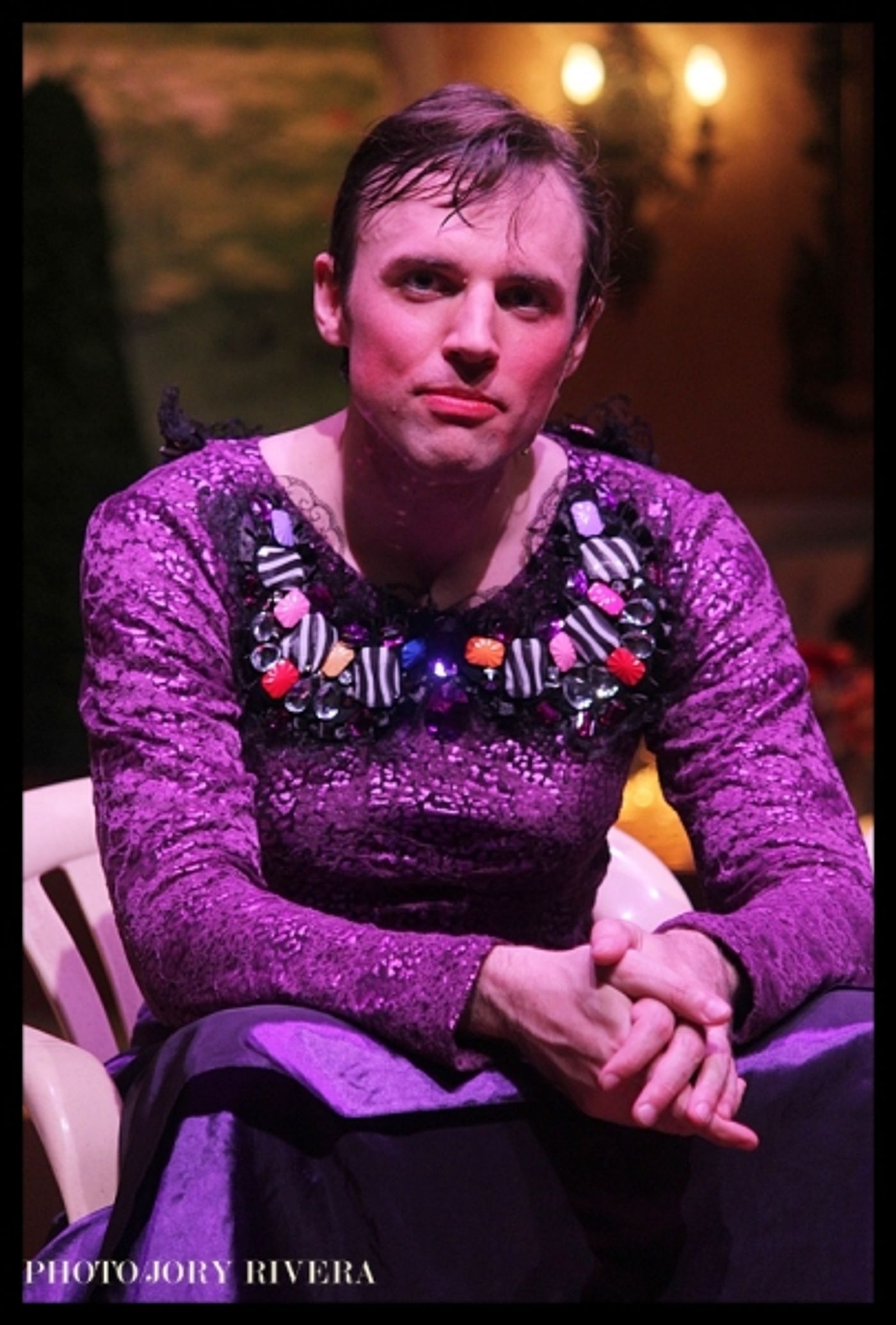 Photo Flash: Ken Ludwig’s LEADING LADIES Opens In Manila  Image