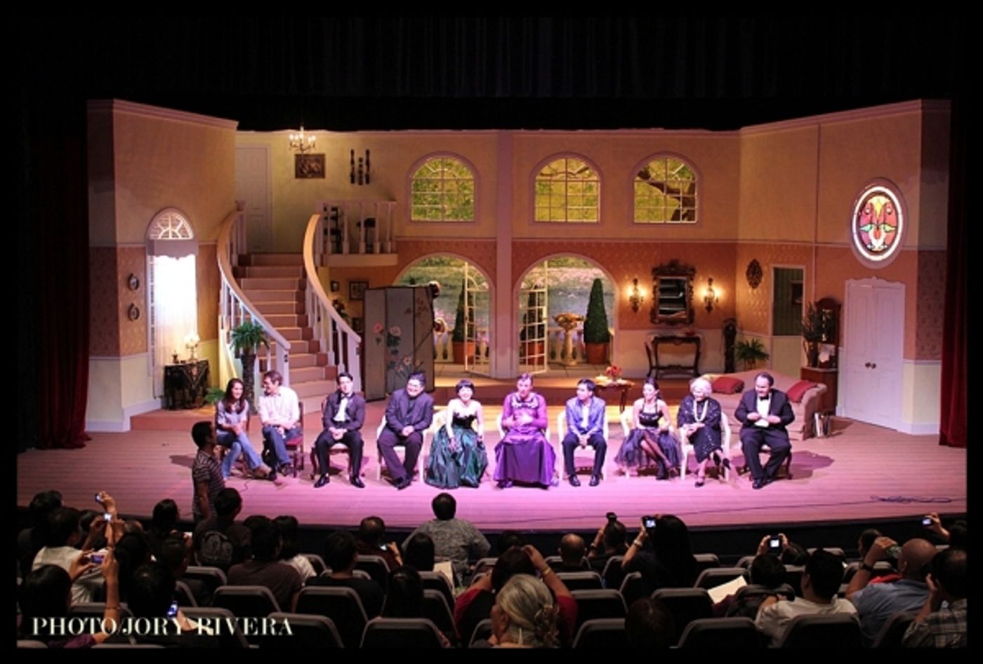 Photo Flash: Ken Ludwig’s LEADING LADIES Opens In Manila  Image