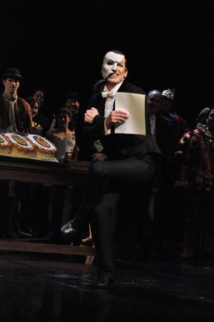 Hugh Panaro Photo