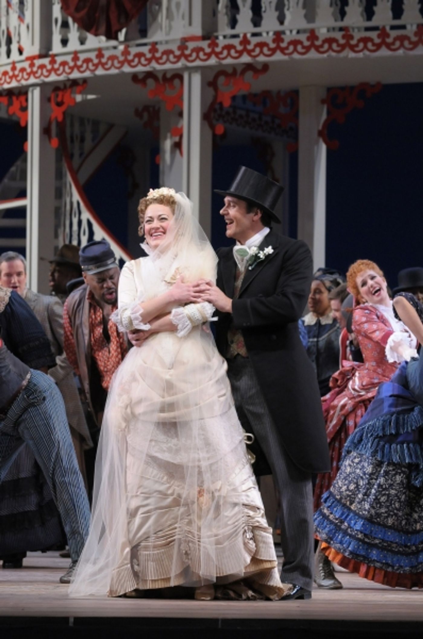 Photo Flash: SHOW BOAT Opens at Lyric Opera  Image