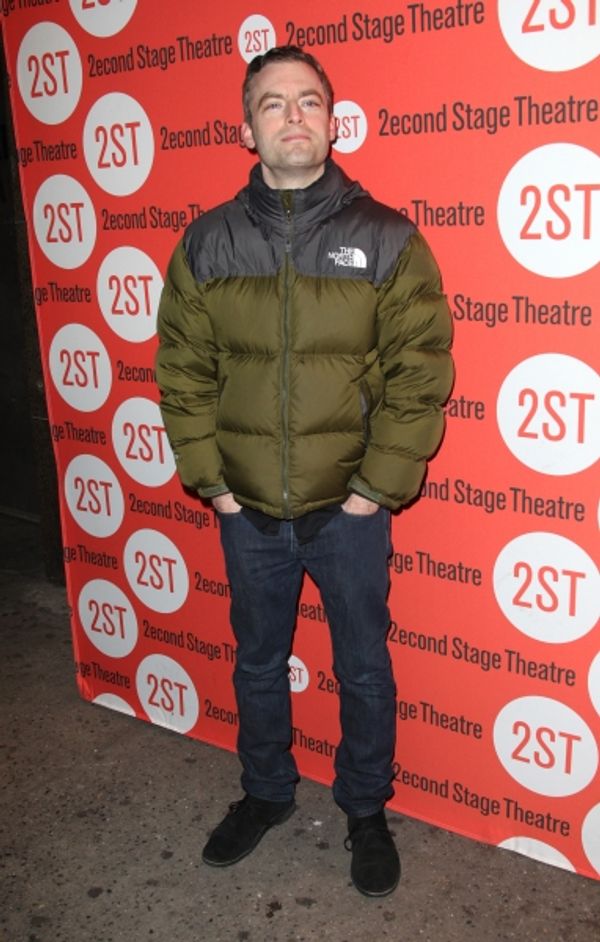 Justin Kirk  Photo