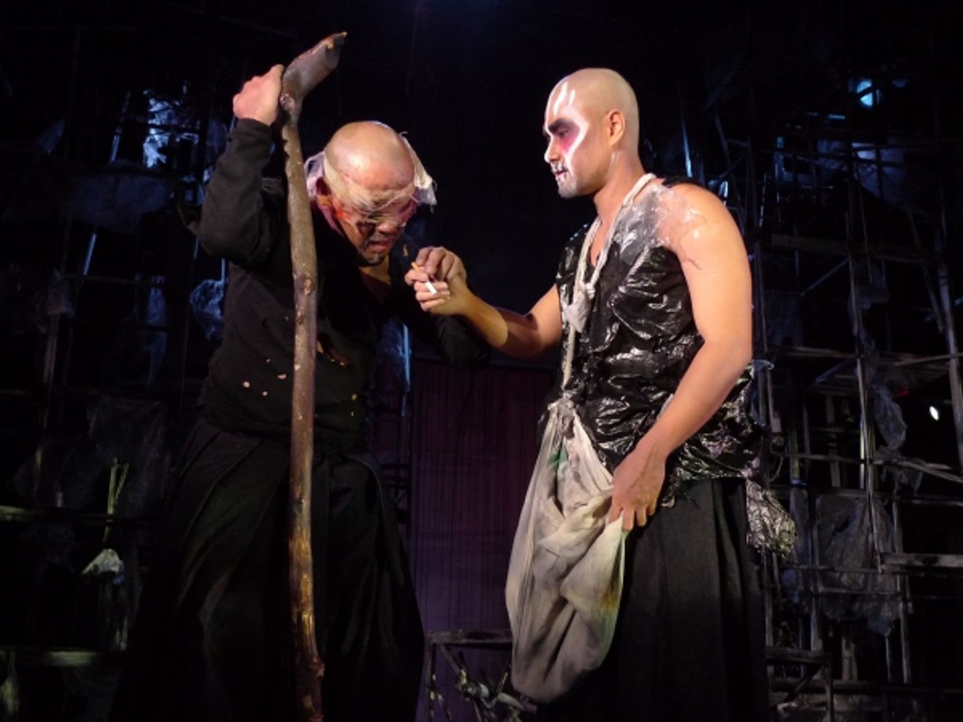 Photo Flash: PETA's Filipino Adaptation of Shakespeare's KING LEAR  Image