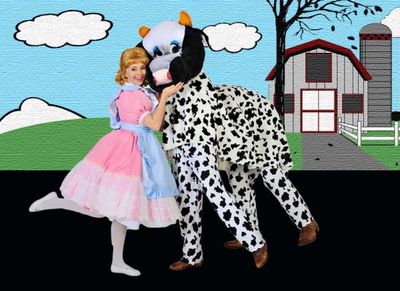 Michelle Foletta as Dainty June Photo
