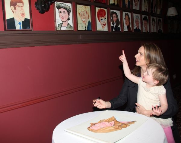 Rachel Griffiths & daughter Adalaila Griffiths Photo