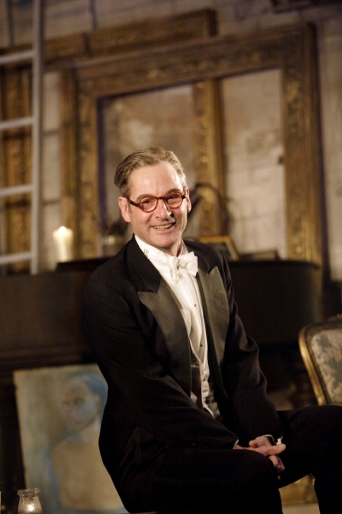 Photo Flash: Lindsay Duncan, Jeremy Northam, et al. in HAY FEVER  Image