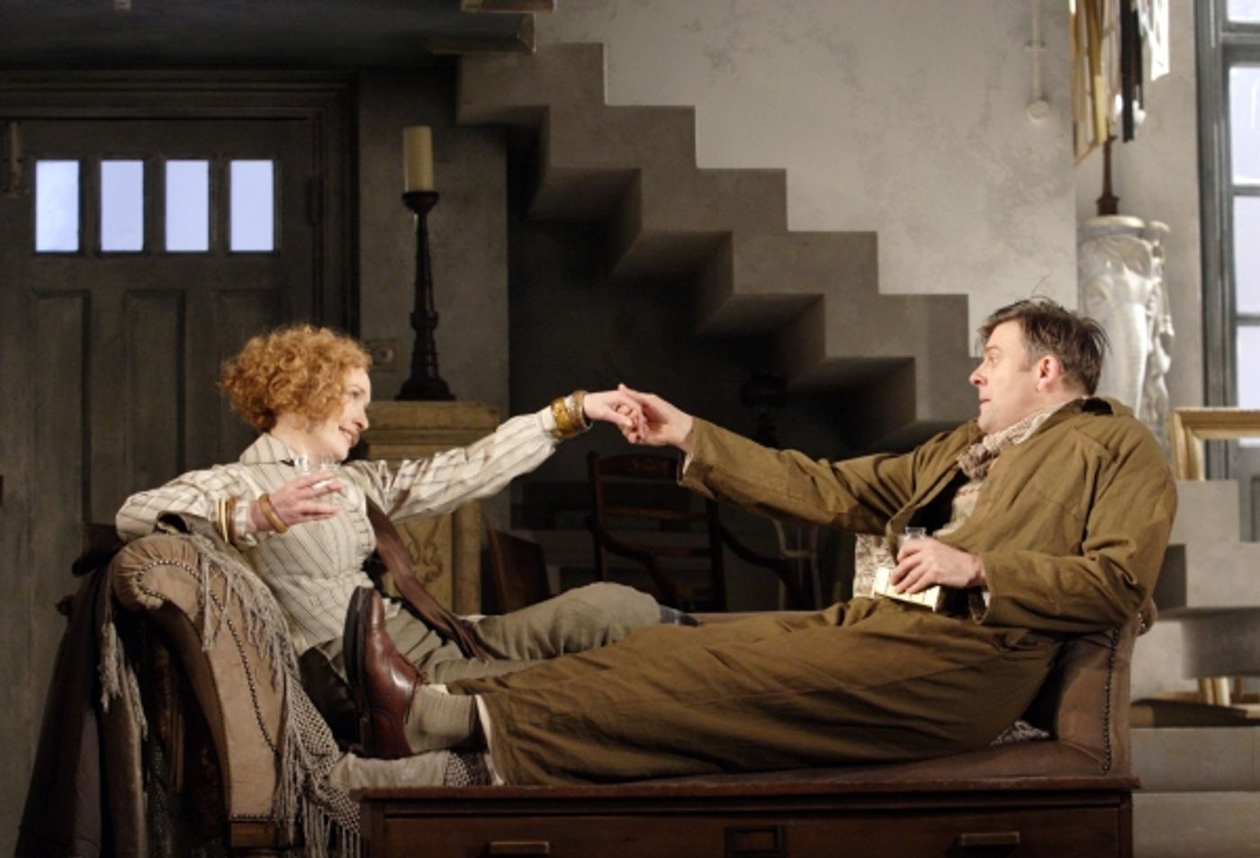 Photo Flash: Lindsay Duncan, Jeremy Northam, et al. in HAY FEVER  Image