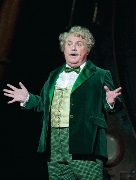 Photo Flash: First Look at Sophie Evans, Russell Grant in THE WIZARD OF OZ  Image