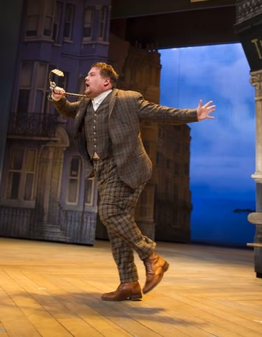 Photo Flash: ONE MAN, TWO GUVNORS- Production Shots! Image