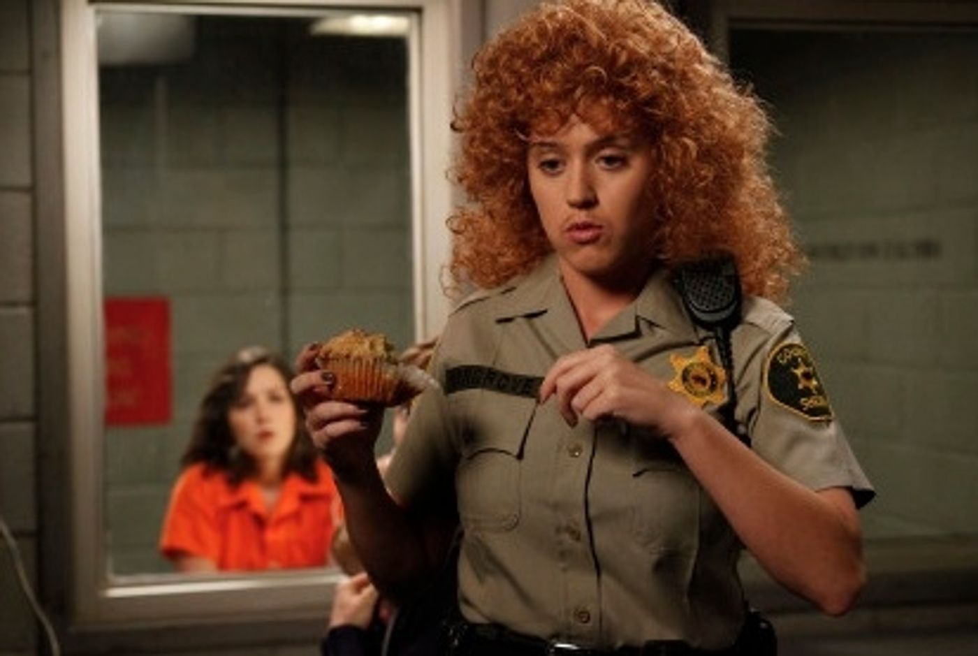 Photo Flash: First Look - Katy Perry Guest Stars on Fox's RAISING HOPE Tonight  Image