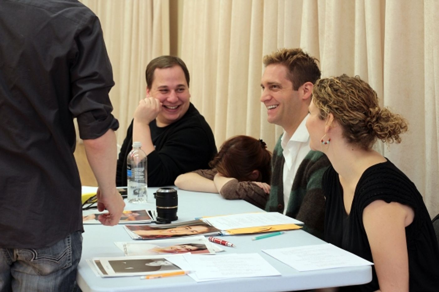 Photo Coverage Exclusive: On Set of SUBMISSIONS ONLY with Jesse Tyler Ferguson!  Image