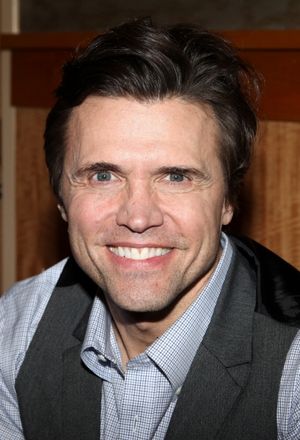 Brent Barrett @ BroadwayWorld Brent Barrett Photo