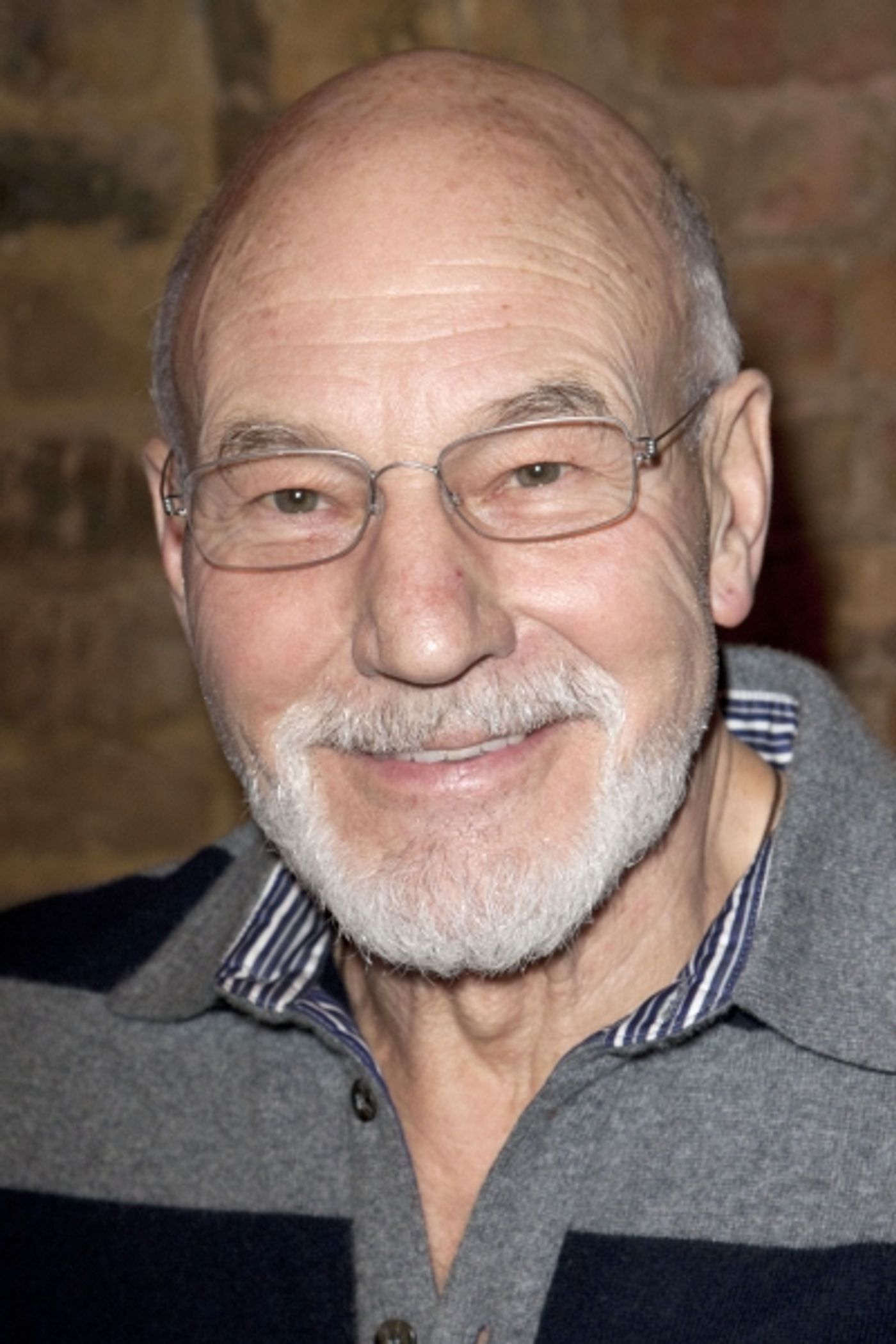 Photo Flash: First Look at Patrick Stewart in BINGO at The Young Vic  Image