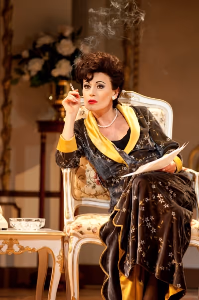 Tracie Bennett Photo