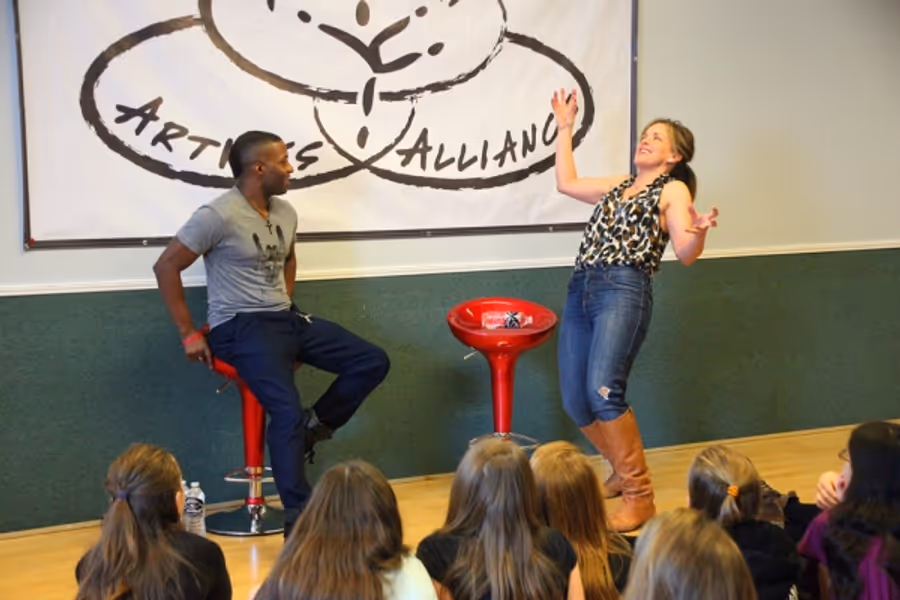 Photo Flash: Alice Ripley Surprises Students at Broadway Artists Alliance Workshop Image
