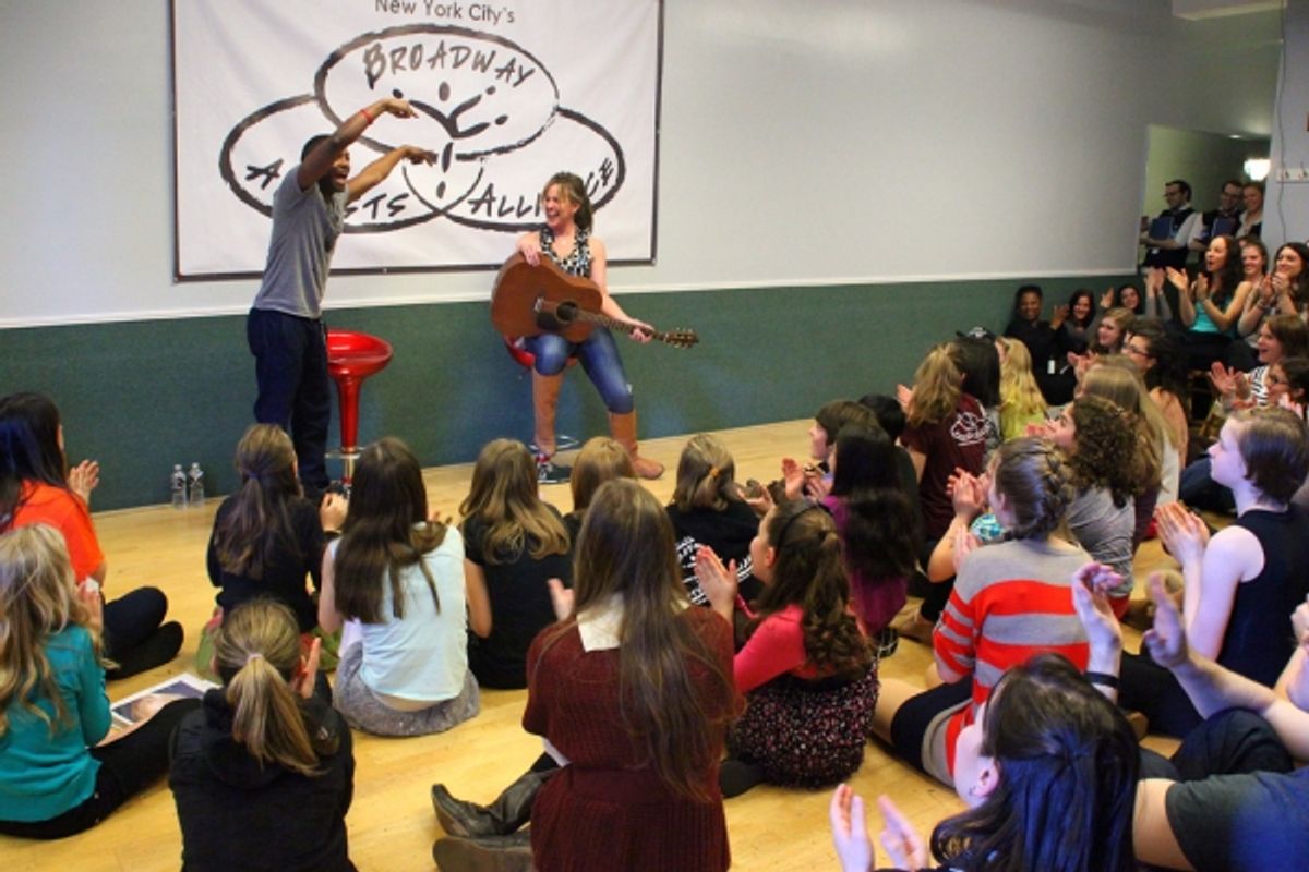 Alice Ripley and students at 