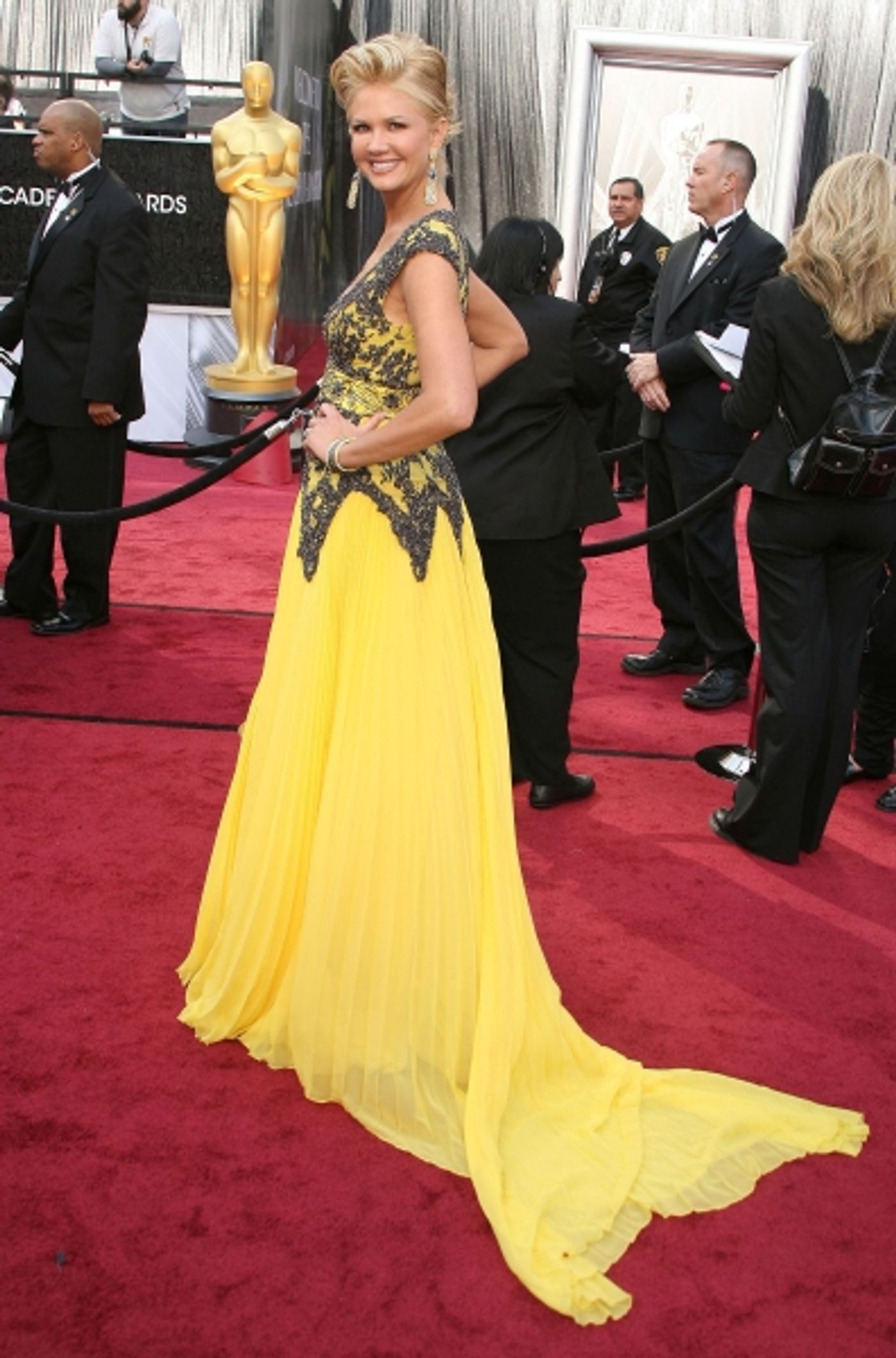 Photo Coverage: 2012 Academy Awards - Red Carpet Part 1  Image
