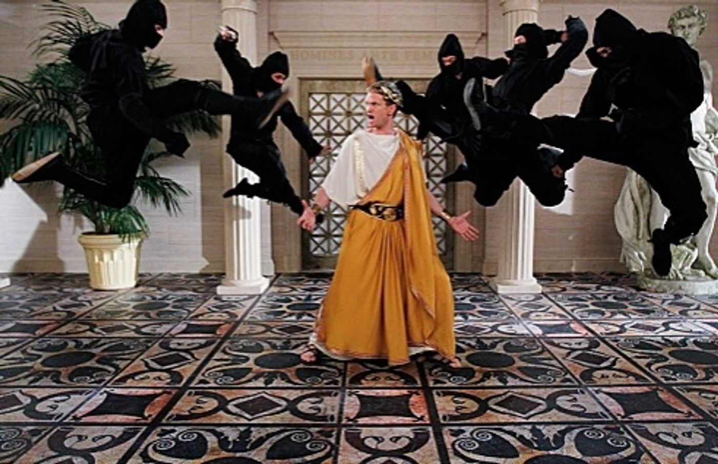 Photo Flash: Sneak Peek - Neil Patrick Harris as Julius Caesar on HOW I MET YOUR MOTHER, 3/18  Image