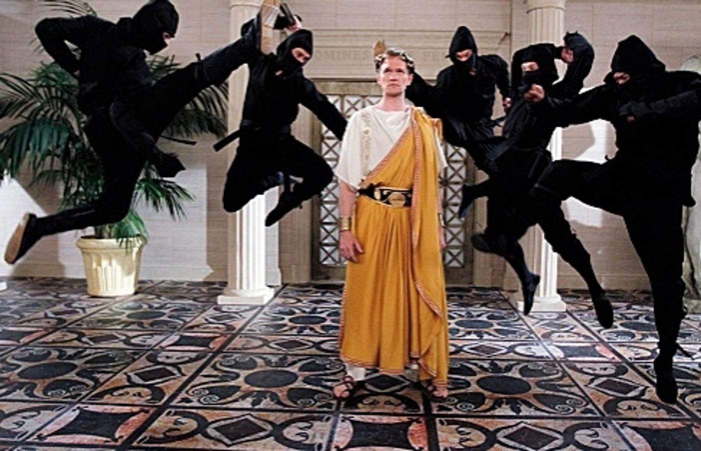 Photo Flash: Sneak Peek - Neil Patrick Harris as Julius Caesar on HOW I MET YOUR MOTHER, 3/18  Image