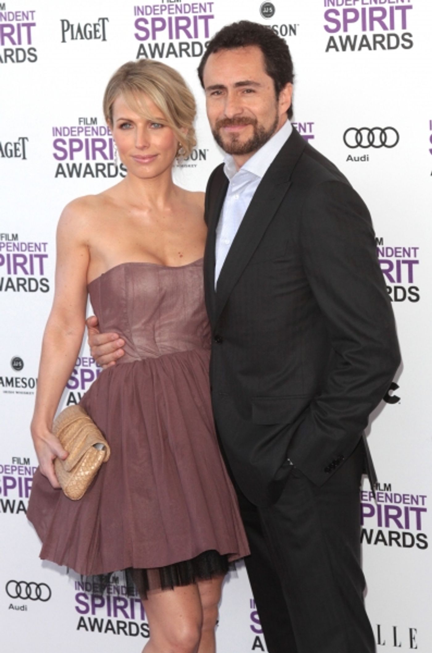 Photo Coverage: 2012 Starry Spirit Awards Red Carpet - Zac Efron, Michelle WIlliams & More!  Image