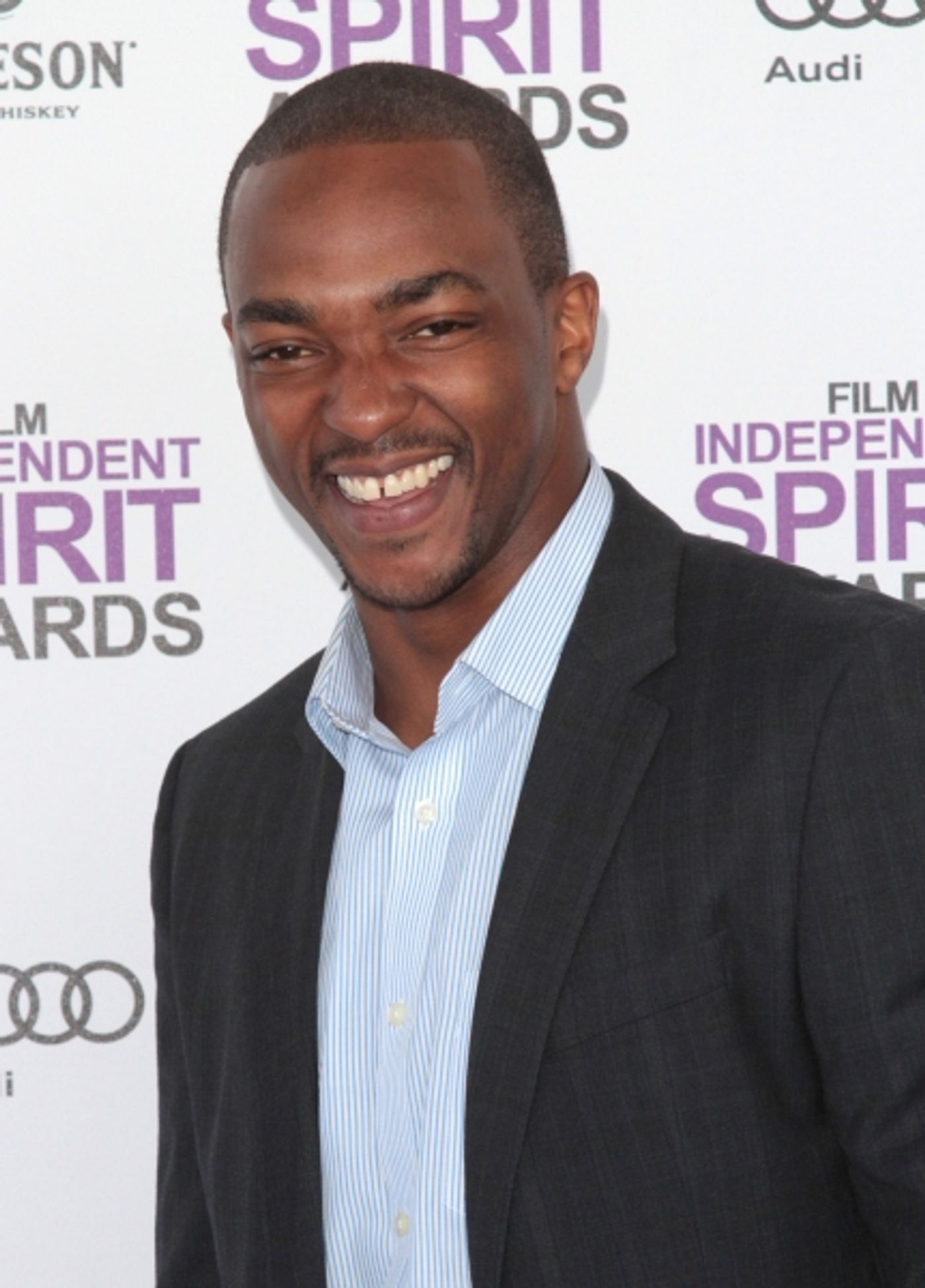 Photo Coverage: 2012 Starry Spirit Awards Red Carpet - Zac Efron, Michelle WIlliams & More!  Image