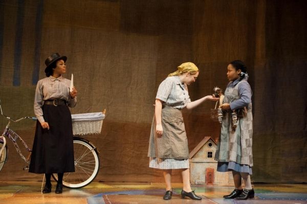 Je Nie Fleming, Erin Meadows and Sharisa Whatley Photo