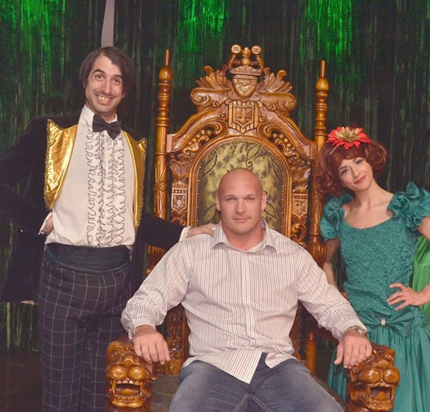 Photo Flash: Brian Urlache and the Ladies of Starz’s Spartacus Attend ABSINTHE at Caesars Palace  Image