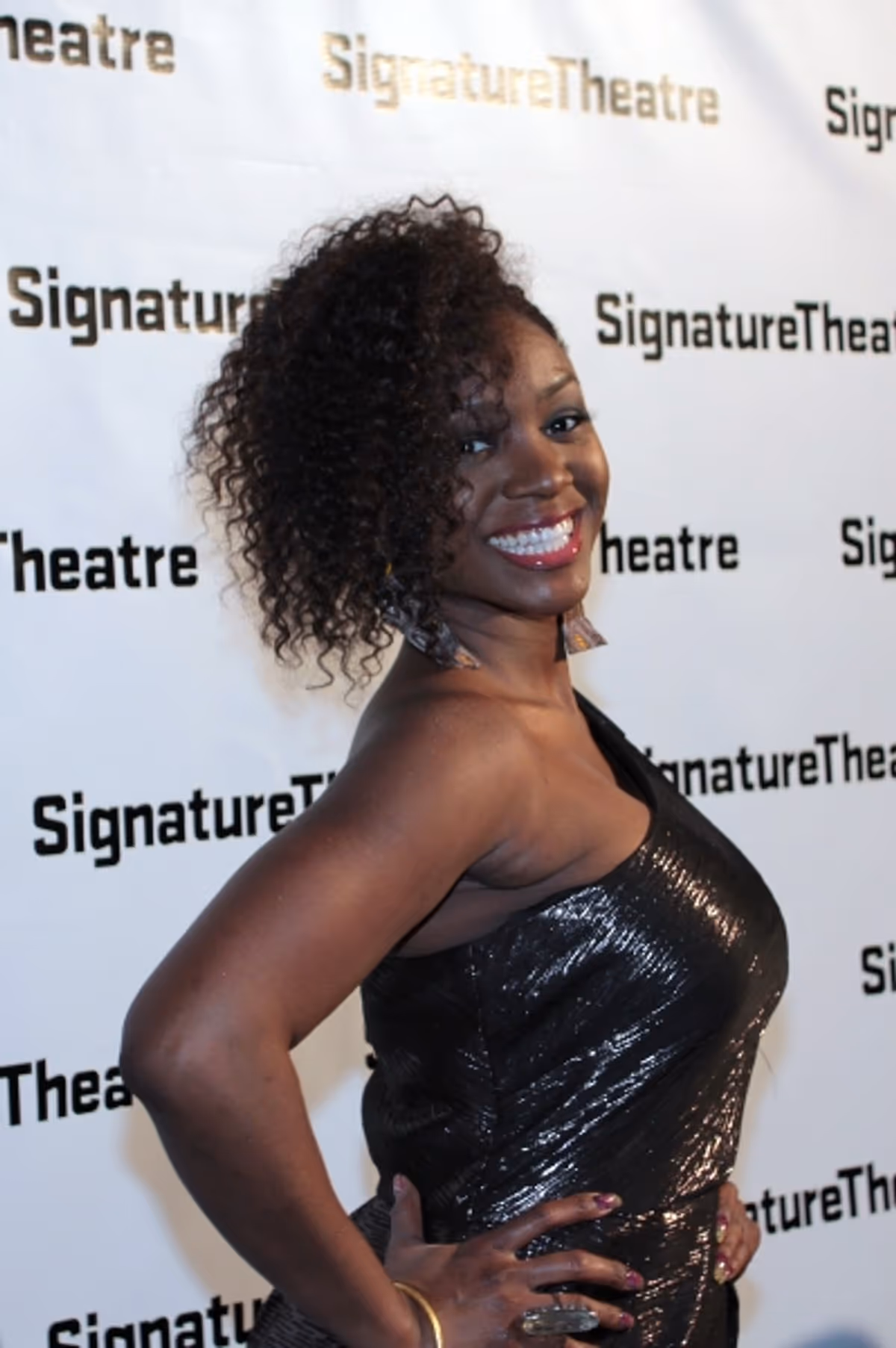 Saycon Sengbloh at 