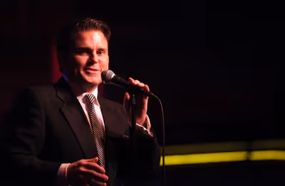 Robert Creighton  Photo