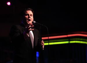 Robert Creighton  Photo