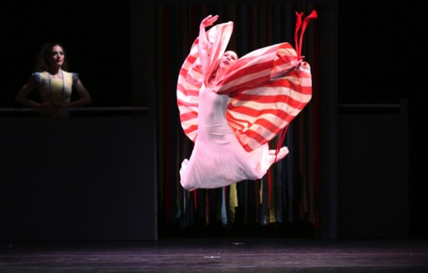 Photo Flash: Martha Graham Company Production Photos  Image