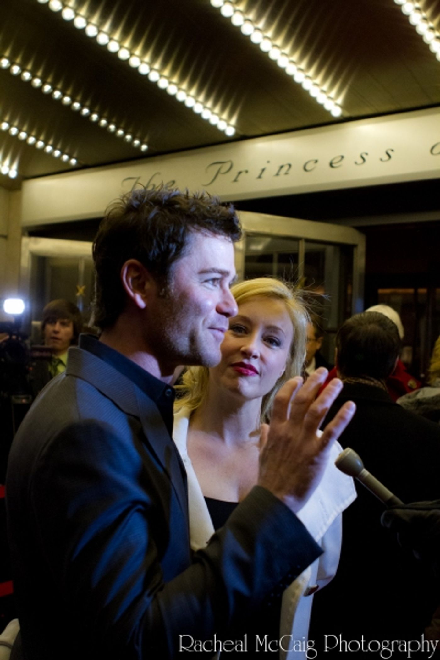 Photo Coverage: WAR HORSE Opens in Toronto - All the Red Carpet Action!  Image