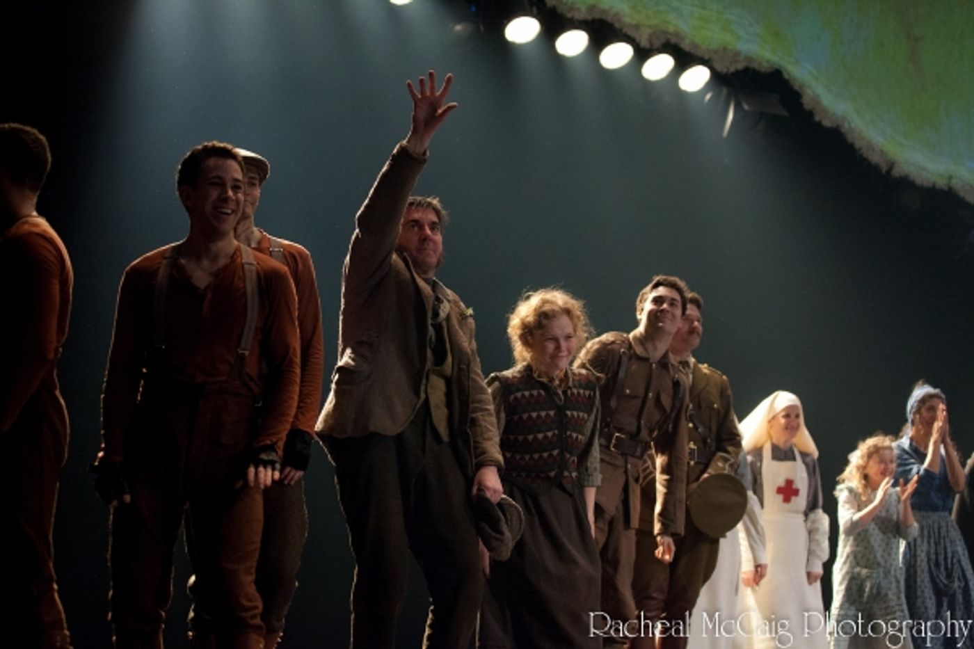 Photo Coverage: WAR HORSE Opens in Toronto - All the Red Carpet Action!  Image