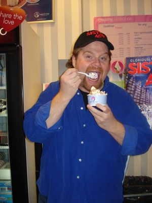 John Tracey Egan @ BroadwayWorld John Tracey Egan Photo