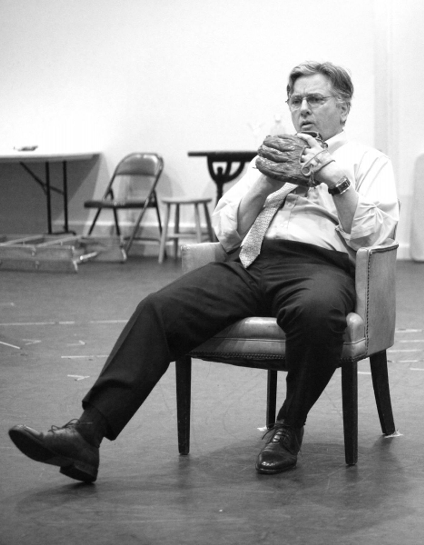 Photo Coverage: Meet the Company of Paper Mill's DAMN YANKEES!  Image