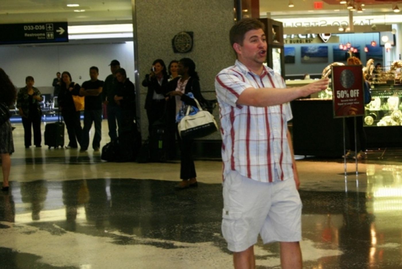 Photo Flash: Florida Grand Opera's Flash Mob at Miami Airport Photo Flash: Florida Grand Opera's Flash Mob at Miami Airport Image