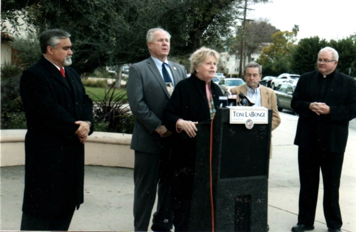  Burbank Mayor Jess Talamantes, Tom LaBonge, Linda Hope, Harry Flynn and Msgr. Bob Gallagher at 