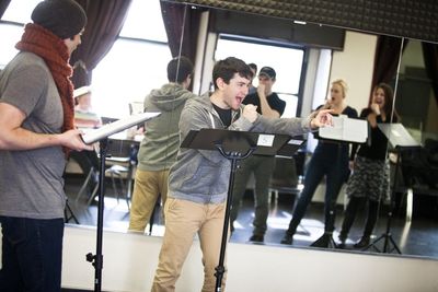 Alex Brightman Photo
