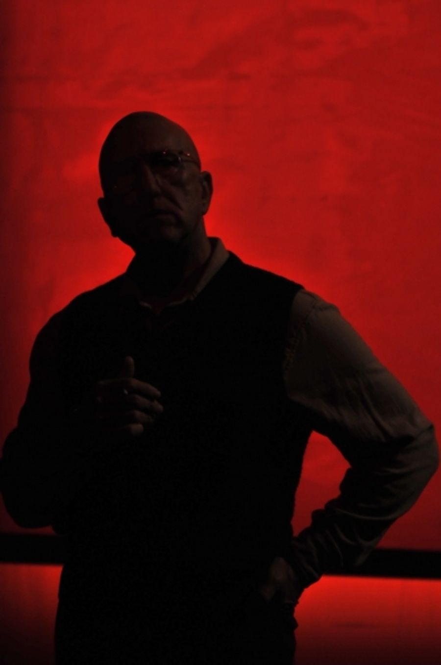 Photo Flash: Alley Theatre presents RED Image